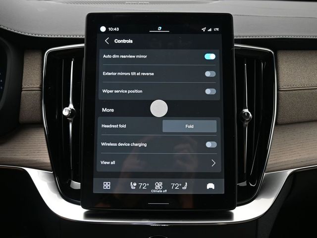 2026 Volvo XC90 Plus - Photo 19