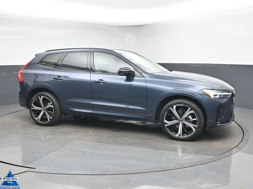 Used 2023 Volvo XC60 B5 Ultimate Dark Theme SUV