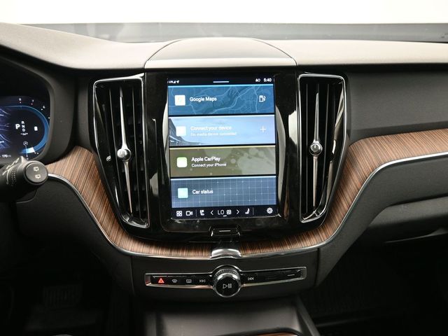 2023 Volvo XC60 Plus - Photo 12