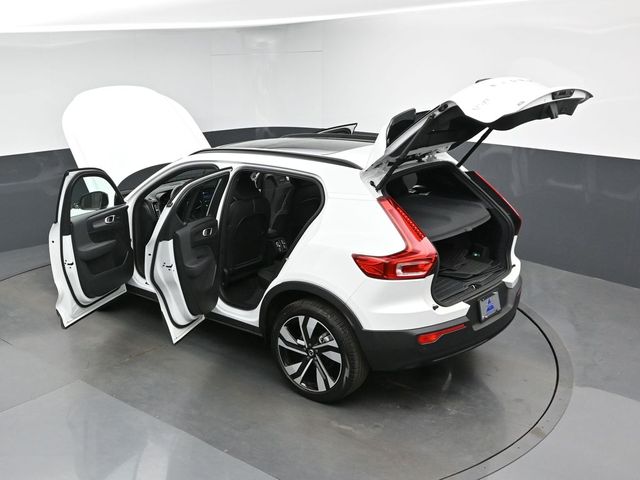 2024 Volvo XC40 Plus - Photo 50