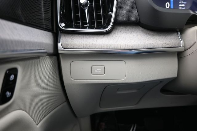 2026 Volvo XC90 Ultra - Photo 30