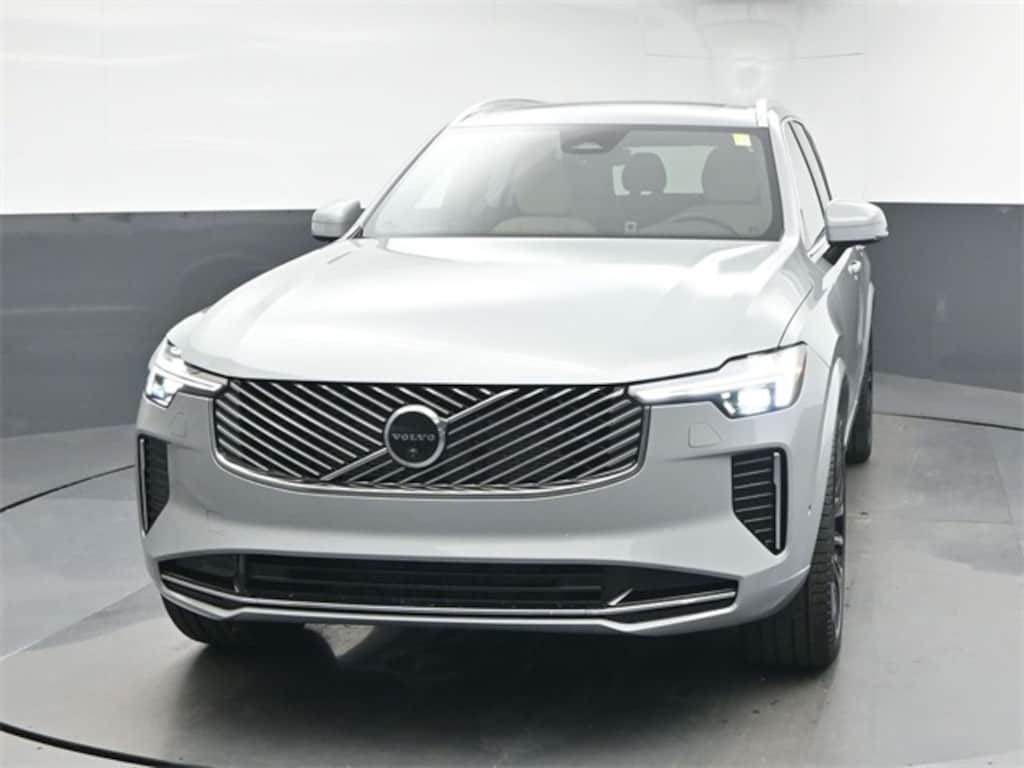 New 2026 Volvo XC90 B6 Plus 7-Seater SUV