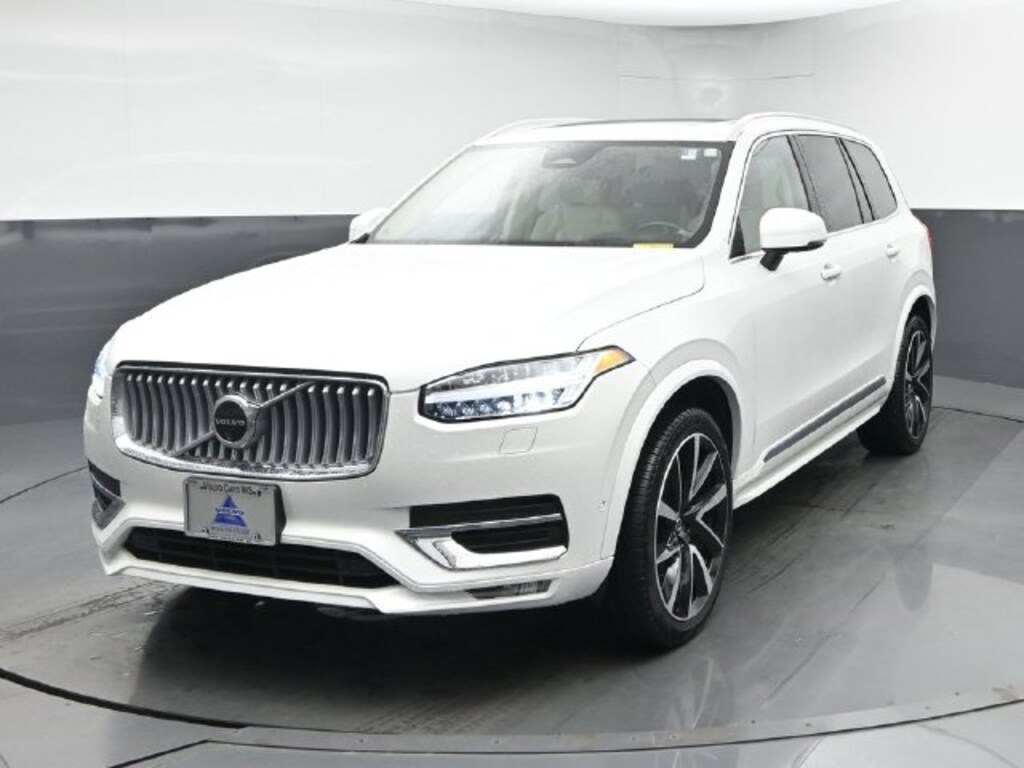 Used 2025 Volvo XC90 B5 Plus SUV