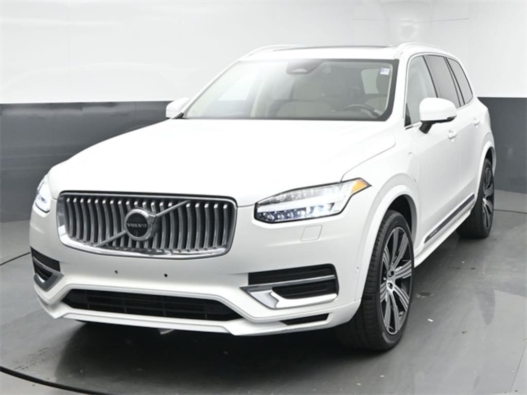 Used 2024 Volvo XC90 Recharge Plug-In Hybrid T8 Plus Bright Theme 7 Passenger SUV
