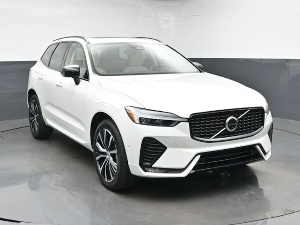 Used 2023 Volvo XC60 B5 Ultimate Dark Theme SUV