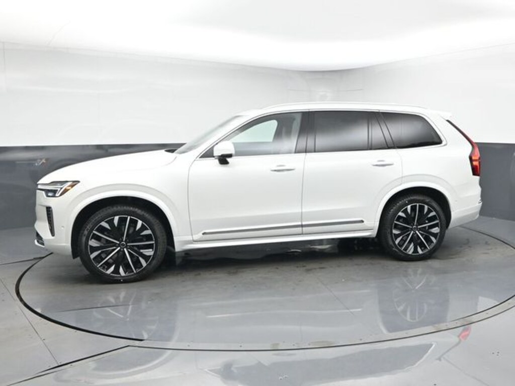 New 2026 Volvo XC90 B6 Plus 7-Seater SUV