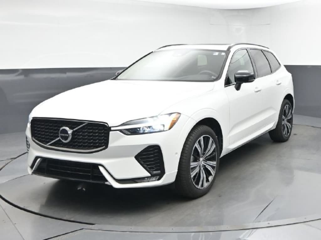 Used 2024 Volvo XC60 B5 Plus Dark Theme SUV