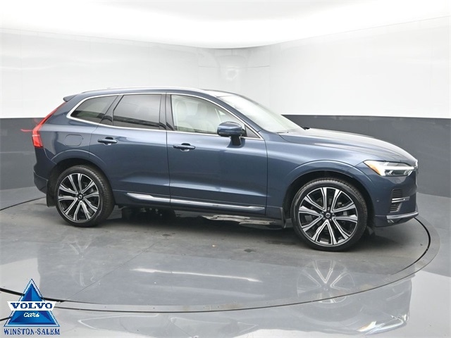 2023 Volvo XC60 Ultimate's photo