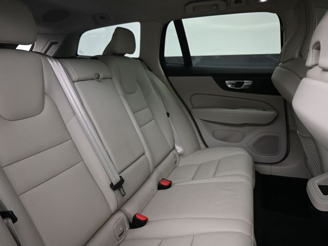 2024 Volvo V60 Cross Country Plus - Photo 33
