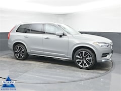 2024 Volvo XC90 B5 Plus SUV
