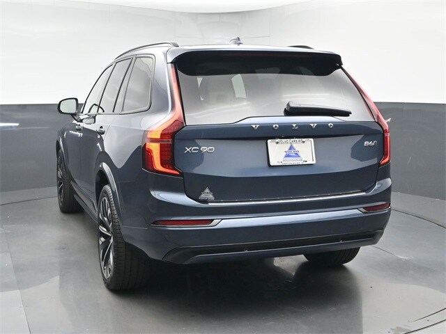 2026 Volvo XC90 photo 2