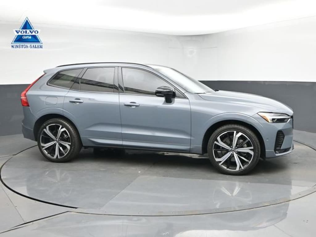Used 2023 Volvo XC60 B6 Ultimate Dark Theme SUV