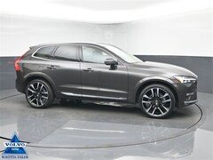 2023 Volvo XC60 B5 Ultimate Bright Theme SUV