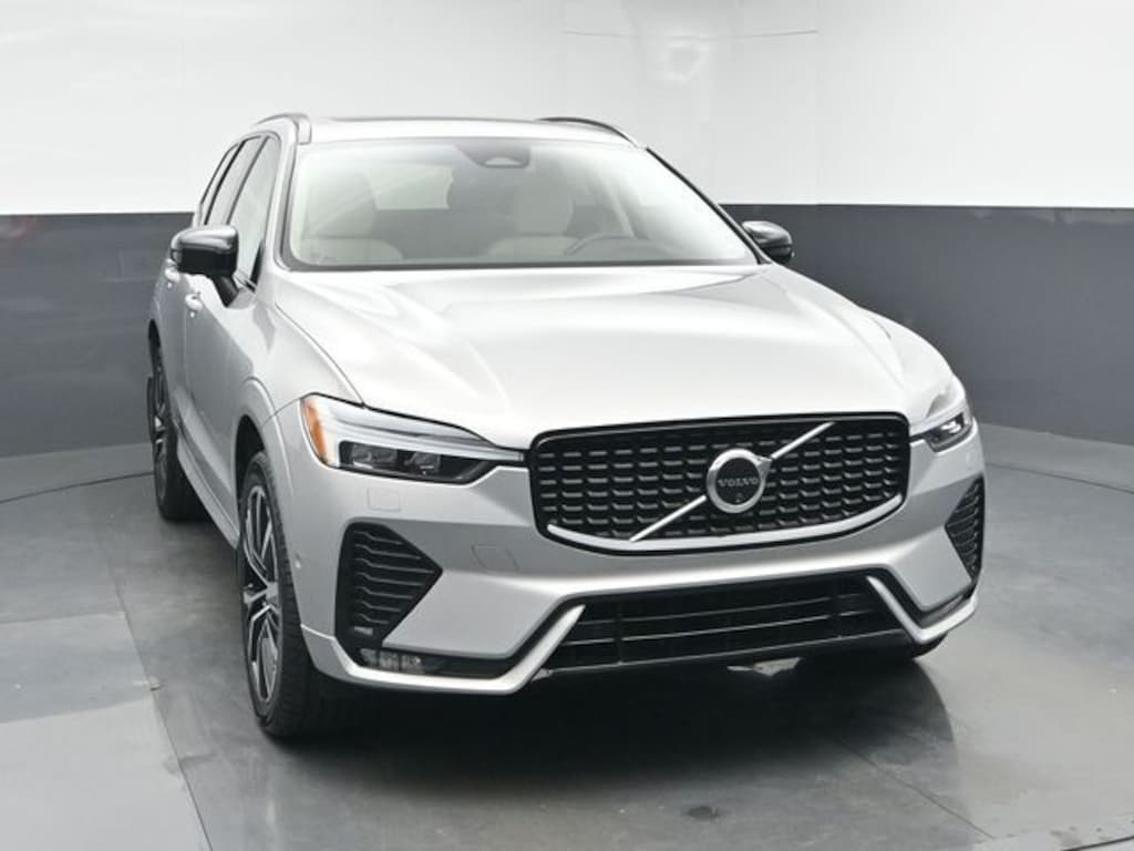 Used 2024 Volvo XC60 B5 Plus Dark Theme SUV
