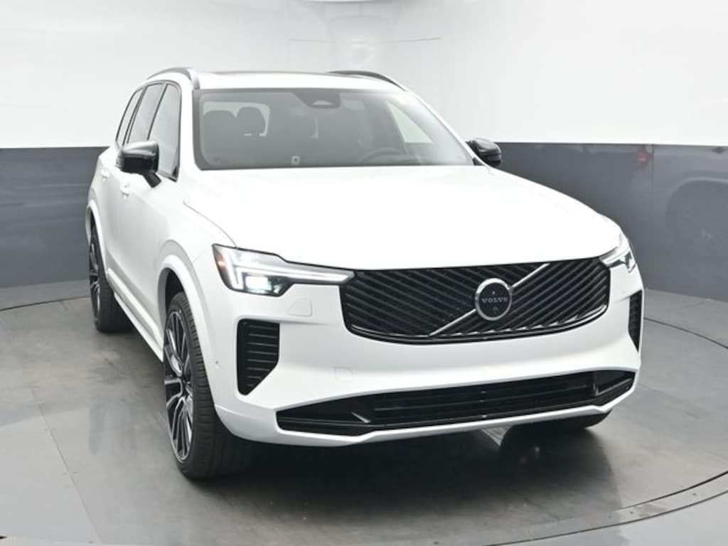 New 2026 Volvo XC90 B6 Ultra Dark Theme 7-Seater SUV