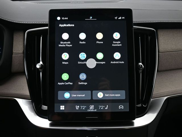 2026 Volvo XC90 Plus - Photo 20