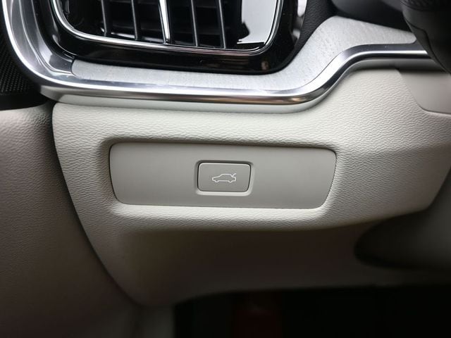 2026 Volvo V60 Cross Country Plus - Photo 28