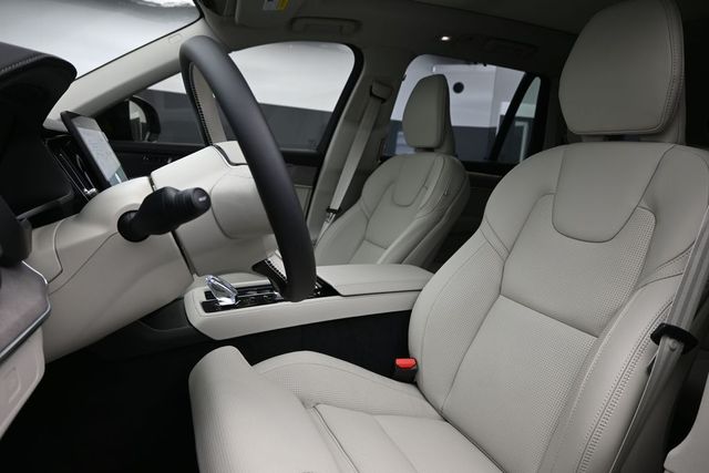 2026 Volvo XC90 Ultra - Photo 10