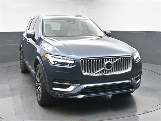2024 Volvo XC90 Plus photo 2