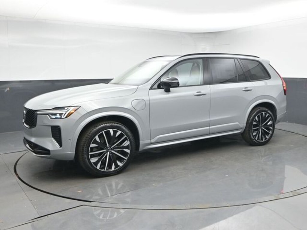 New 2026 Volvo XC90 plug-in hybrid T8 Ultra Dark Theme 7-Seater SUV