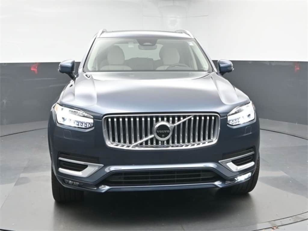 New 2025 Volvo XC90 B6 Plus 7-Seater SUV