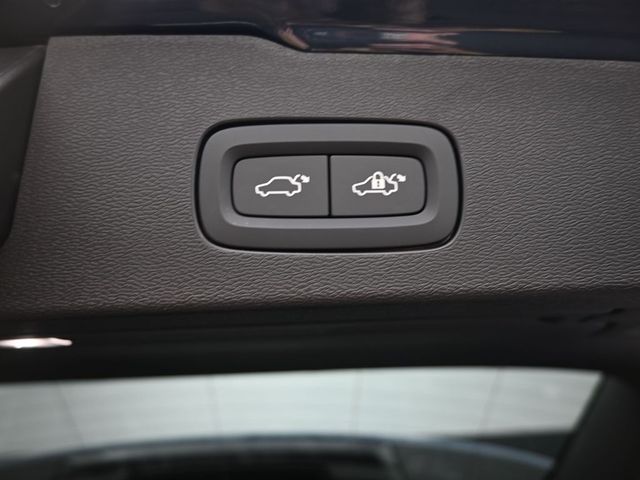 2026 Volvo V60 Cross Country Plus - Photo 31