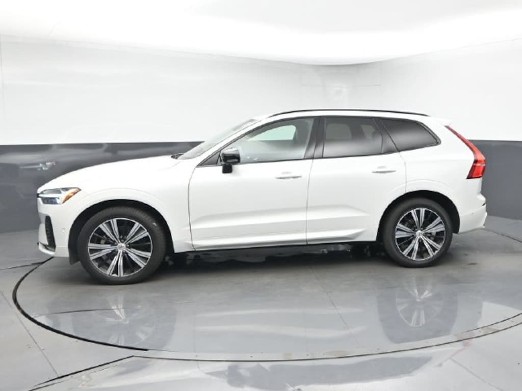 Used 2024 Volvo XC60 B5 Plus Dark Theme SUV
