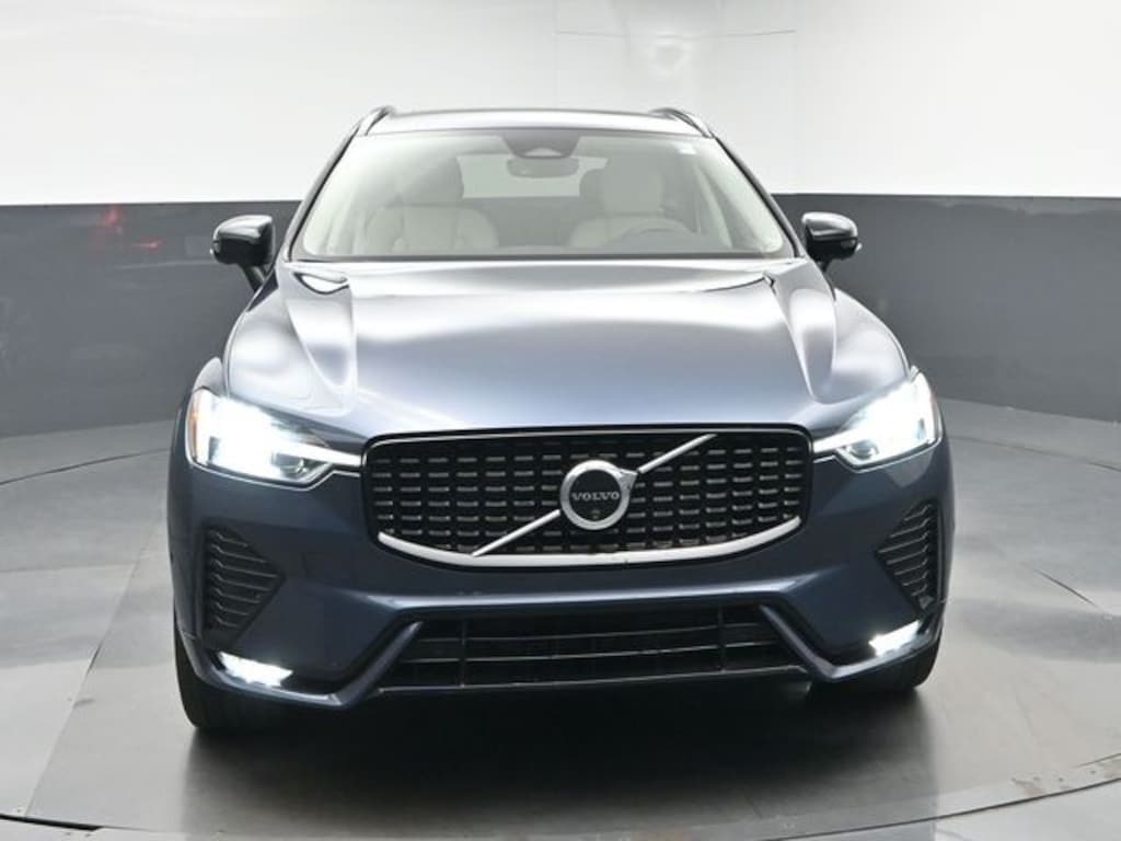 Used 2024 Volvo XC60 B5 Plus Dark Theme SUV