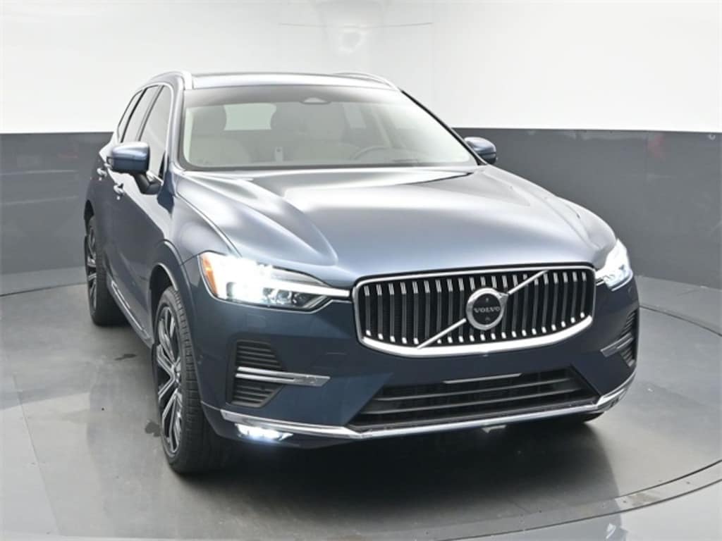 Used 2023 Volvo XC60 B5 Ultimate Bright Theme SUV