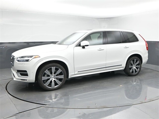 2024 Volvo XC90 Plus photo 4