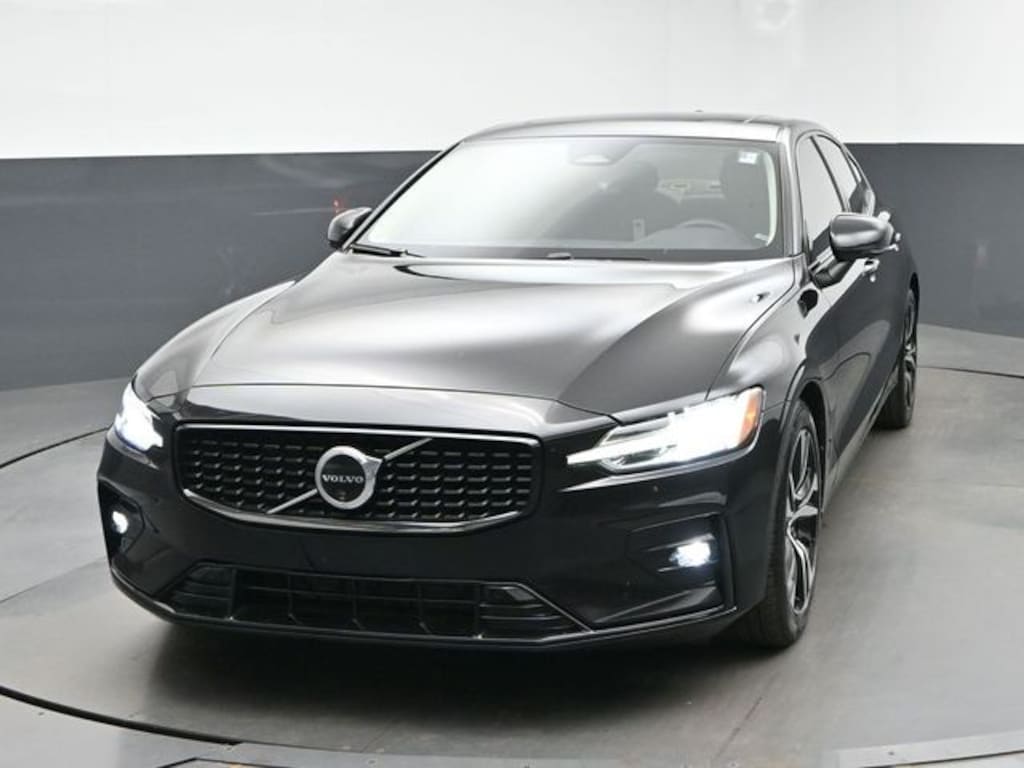 Used 2025 Volvo S60 B5 Plus Sedan