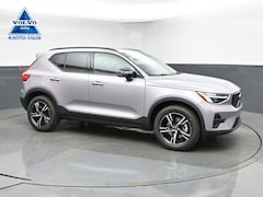 2026 Volvo XC40 B4 Core FWD V26241 SUV