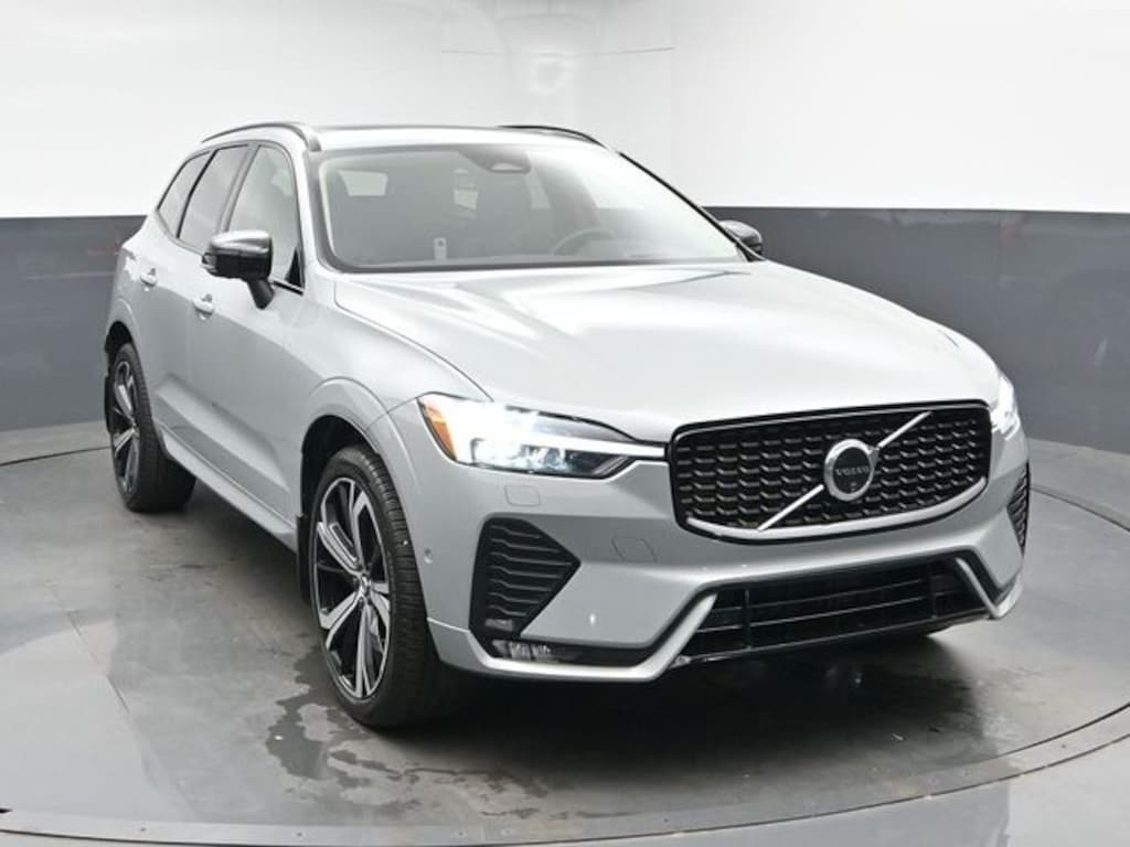 Used 2025 Volvo XC60 B5 Ultra SUV