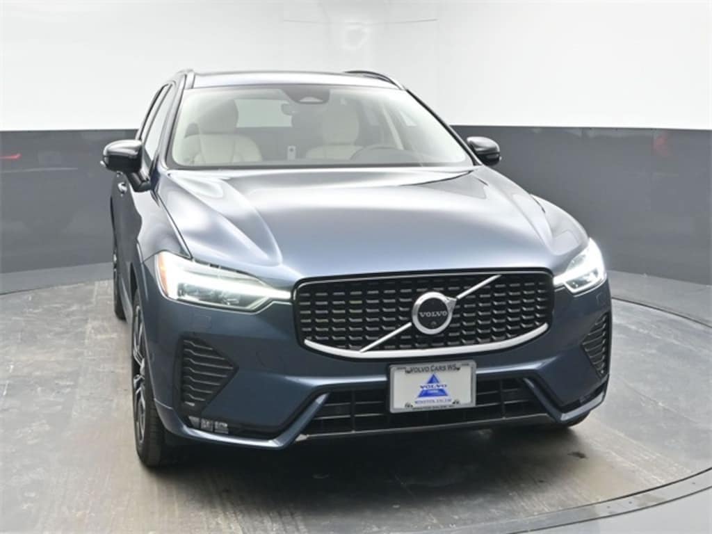Used 2023 Volvo XC60 B5 Plus Dark Theme SUV