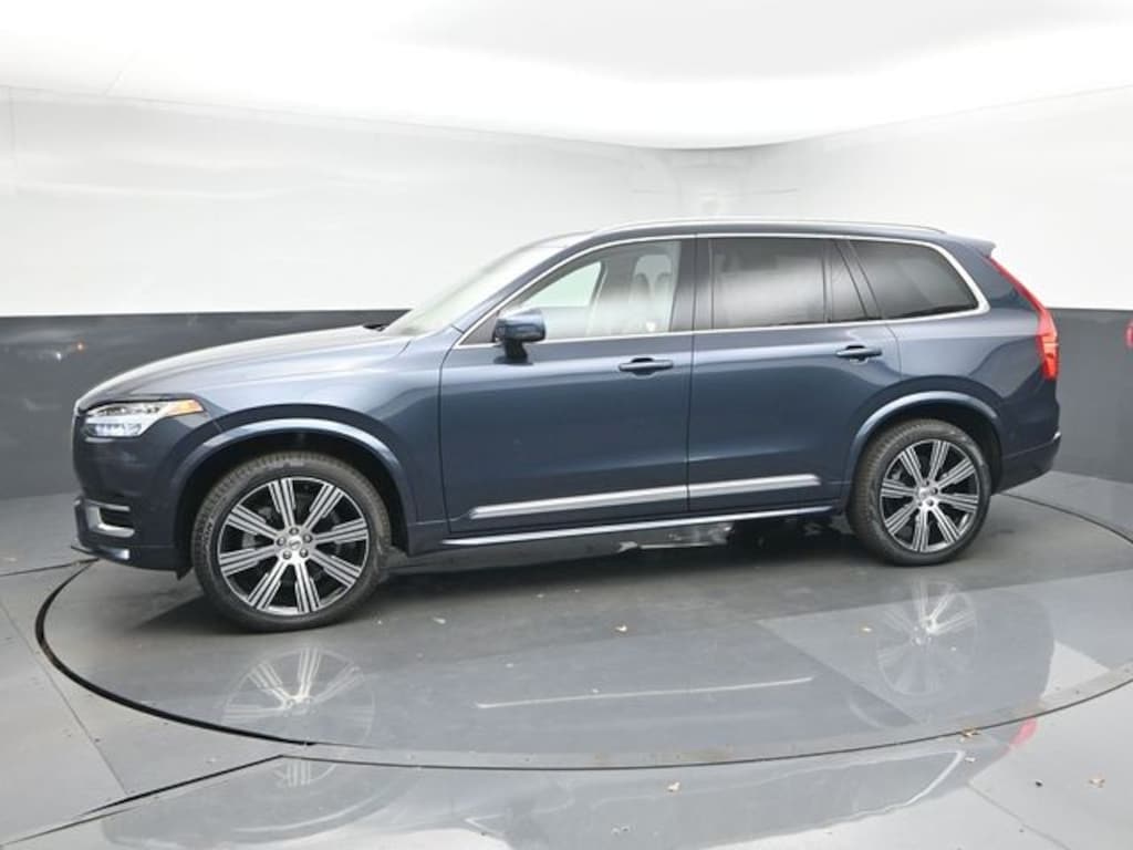 New 2025 Volvo XC90 B6 Plus 7-Seater SUV