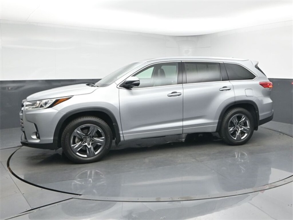 Used 2017 Toyota Highlander SUV