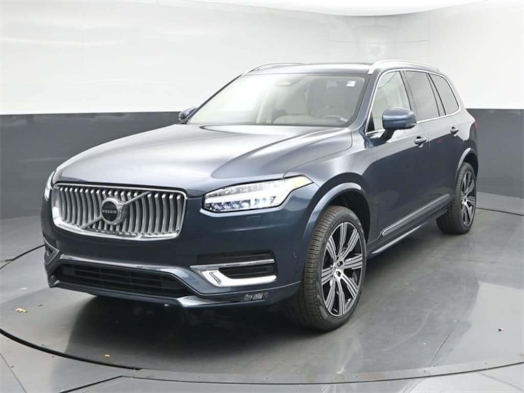 New 2025 Volvo XC90 B6 Plus 7-Seater SUV