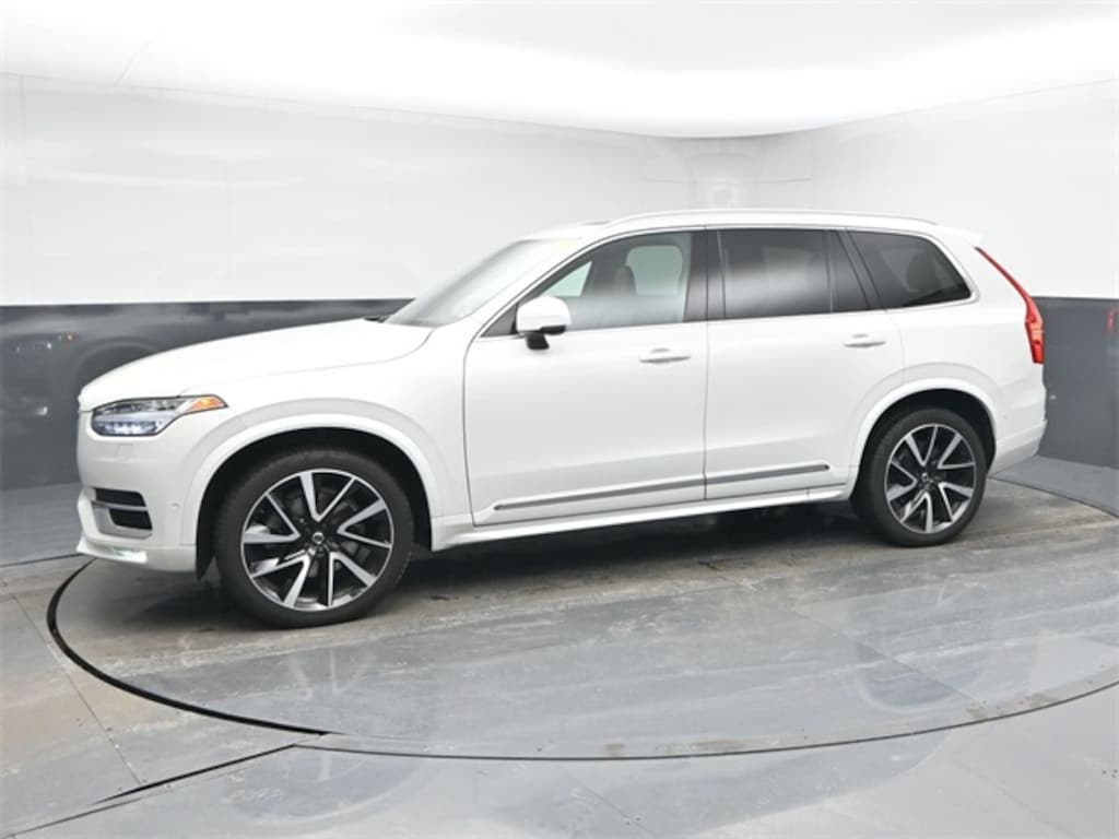 Used 2023 Volvo XC90 B5 Plus SUV