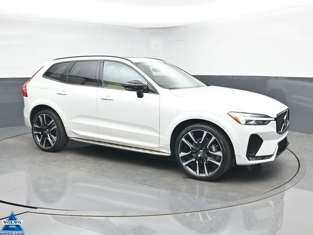 2023 Volvo XC60 B5 Ultimate Dark Theme SUV