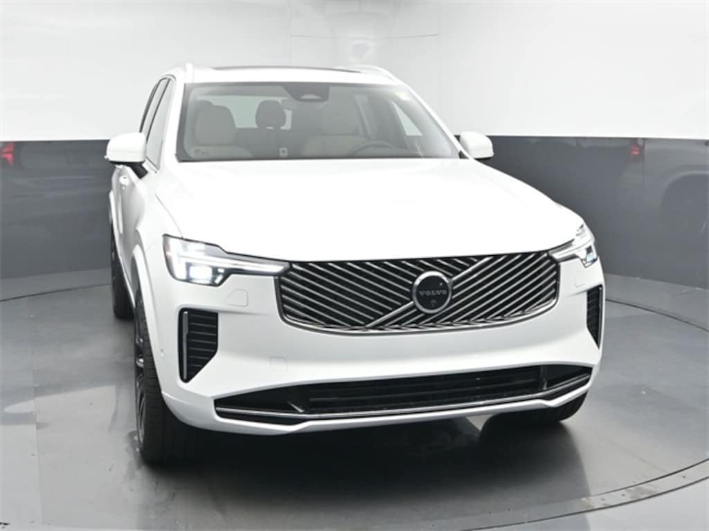 New 2026 Volvo XC90 B6 Plus 7-Seater SUV