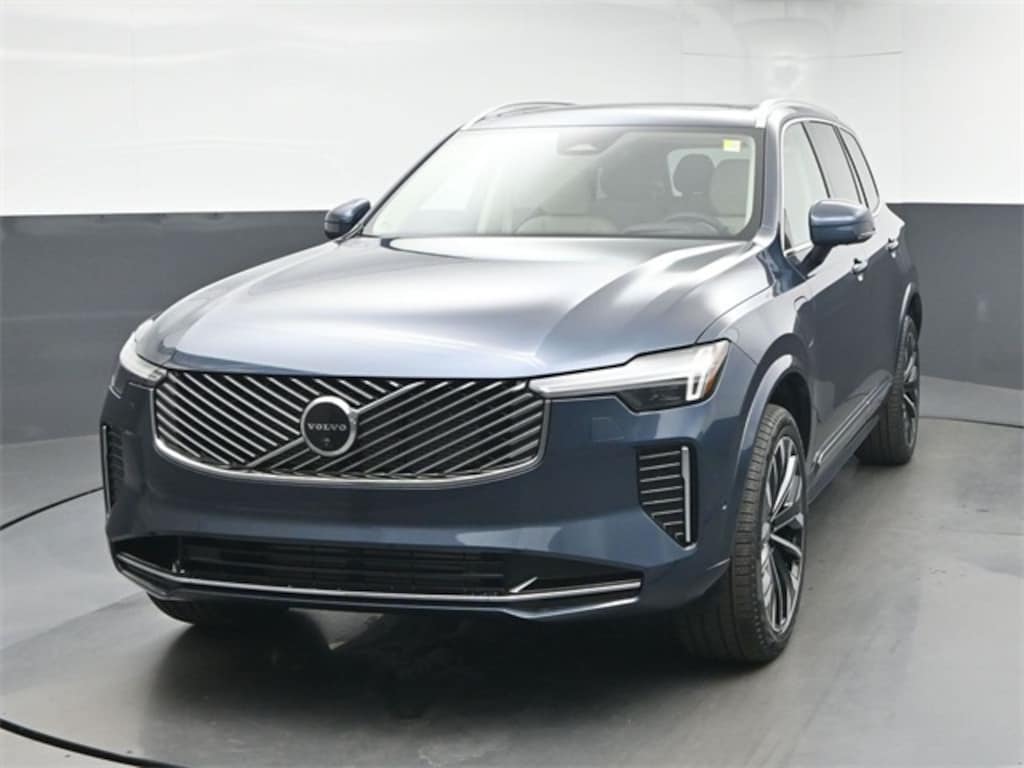 New 2026 Volvo XC90 plug-in hybrid T8 Ultra 7-Seater SUV