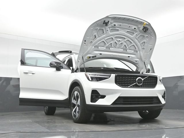 2024 Volvo XC40 Plus - Photo 51