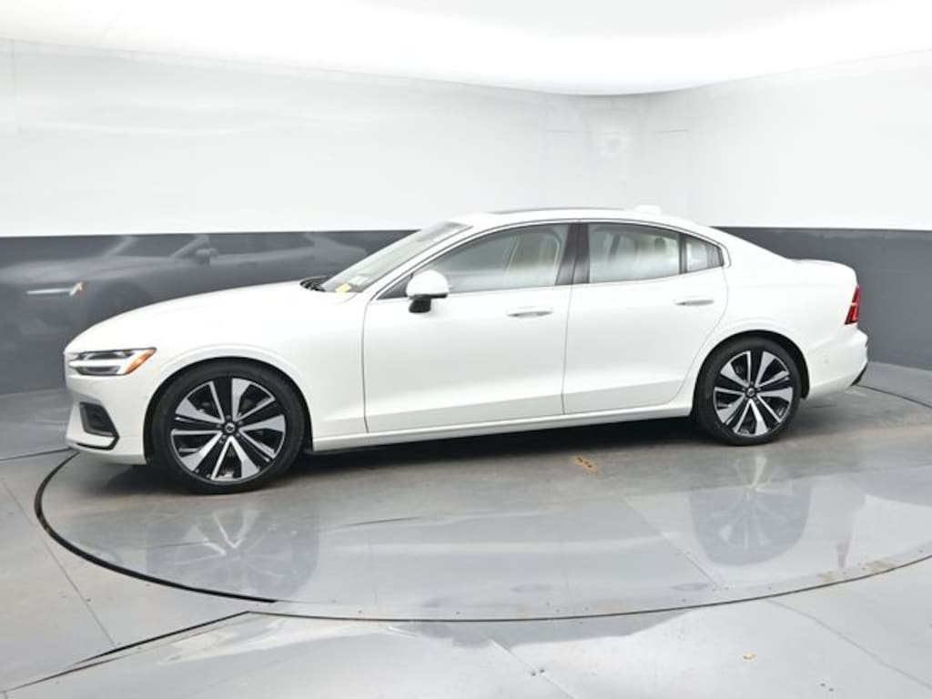 Used 2023 Volvo S60 Ultimate Sedan