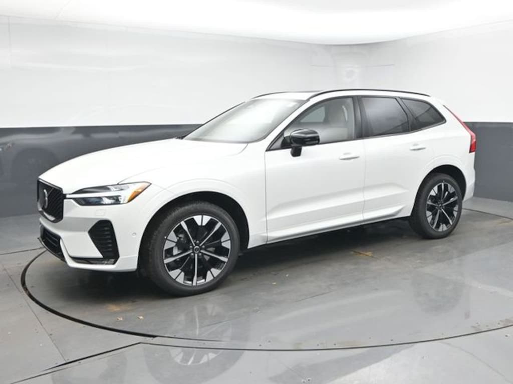 New 2026 Volvo XC60 B5 Plus SUV