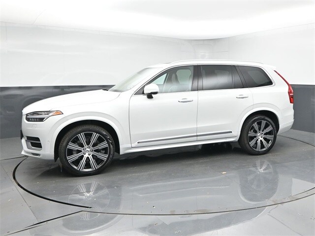 2022 Volvo XC90 T6 Inscription photo 4