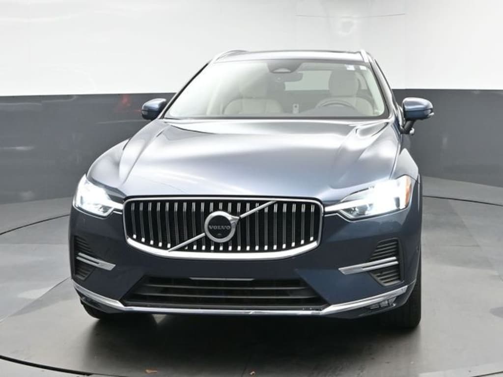 Used 2023 Volvo XC60 B5 Plus Bright Theme SUV