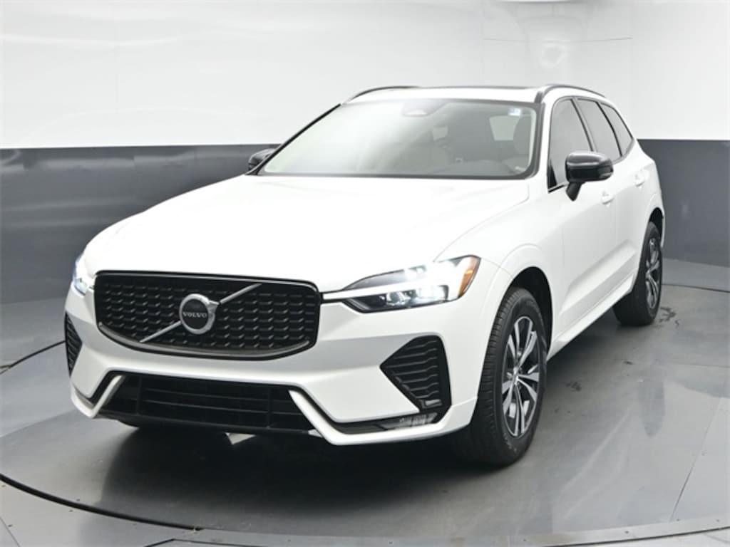Used 2025 Volvo XC60 B5 Core SUV