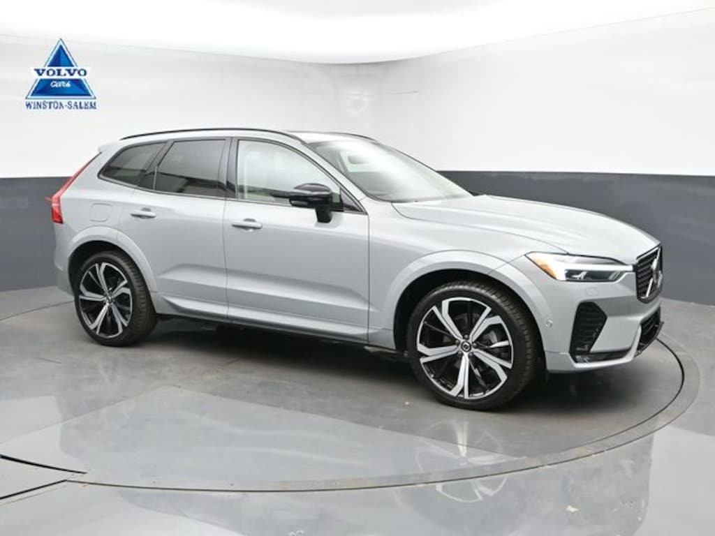 Used 2024 Volvo XC60 B5 Ultimate Dark Theme SUV
