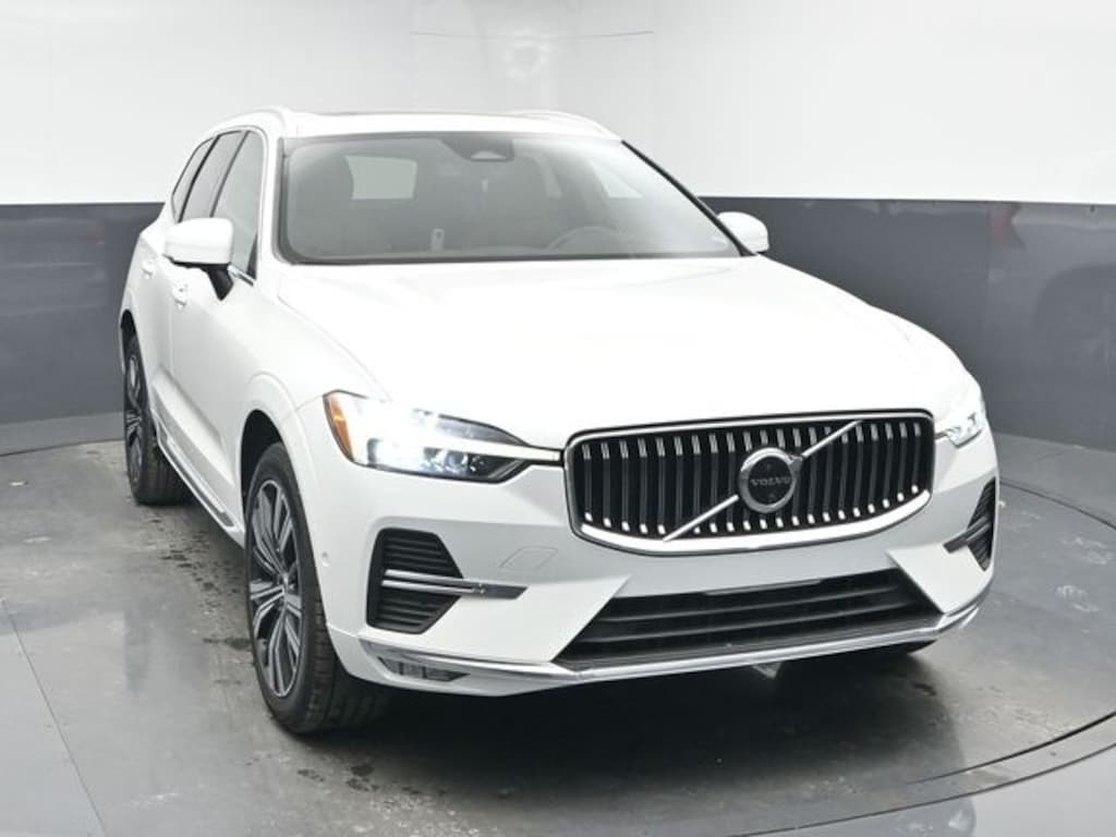 Used 2023 Volvo XC60 B5 Plus Bright Theme SUV