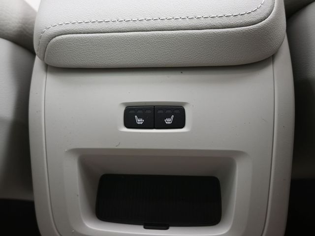 2026 Volvo V60 Cross Country Plus - Photo 33